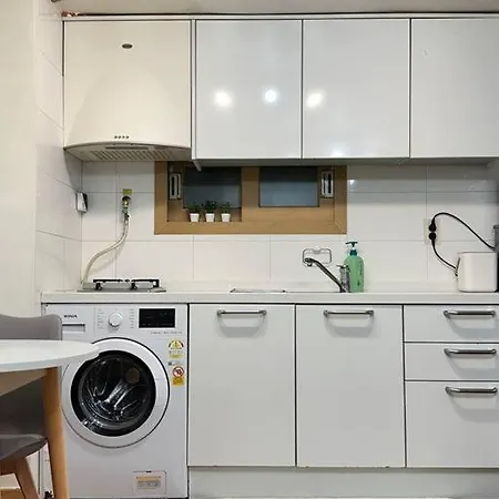 Seoul Station - 1 Minute Away - Cozy House Apartment Exterior photo