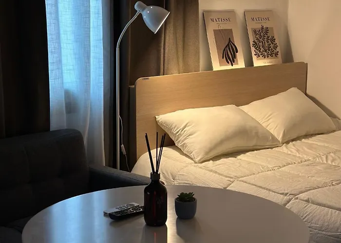 Seoul Station - 1 Minute Away - Cozy House